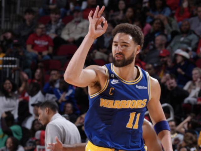 开云APP-水花74分难掩勇士短板 第二阵容仍让科尔无比头疼